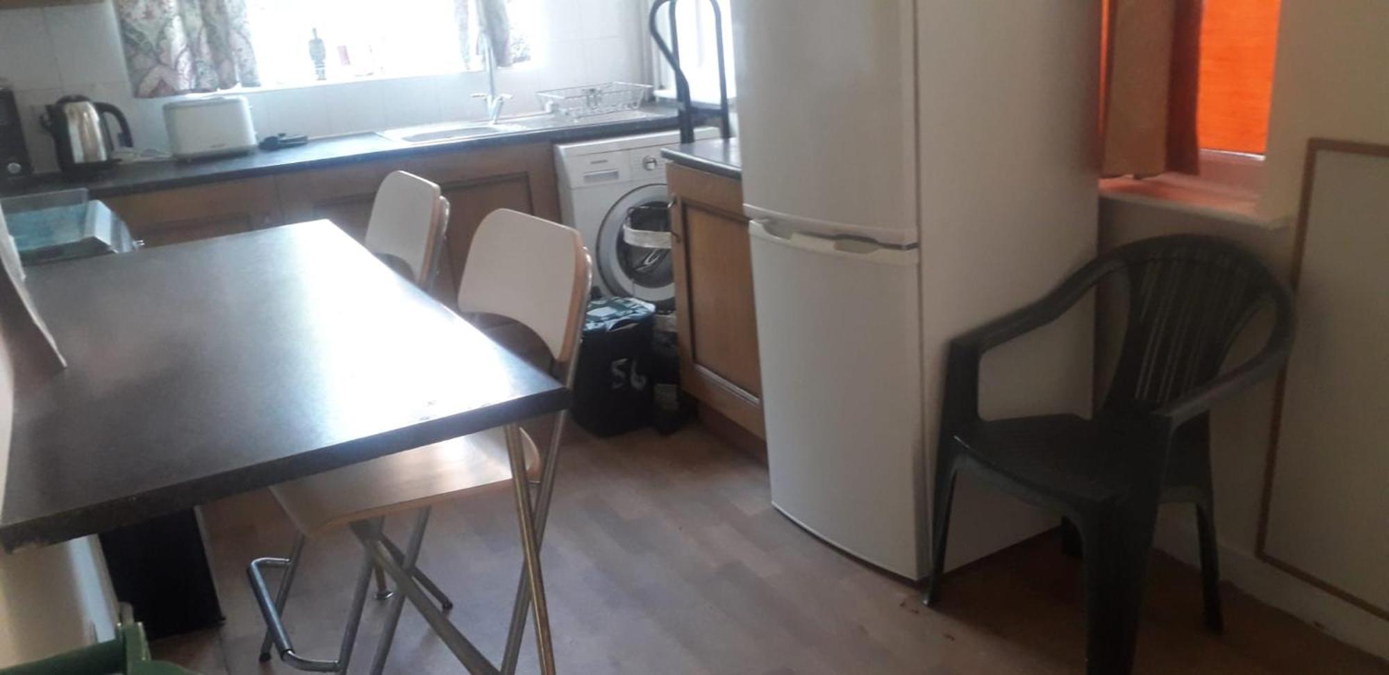 Bright Home Guest House Селфорд Екстер'єр фото
