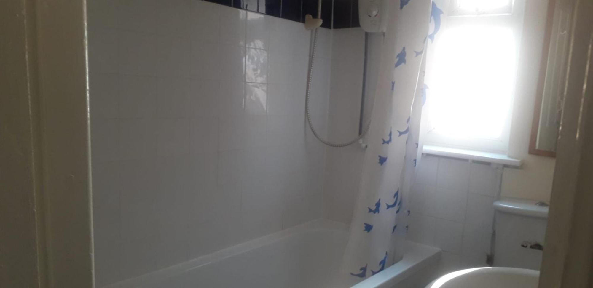 Bright Home Guest House Селфорд Екстер'єр фото