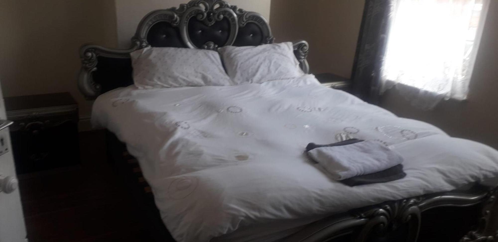 Bright Home Guest House Селфорд Екстер'єр фото